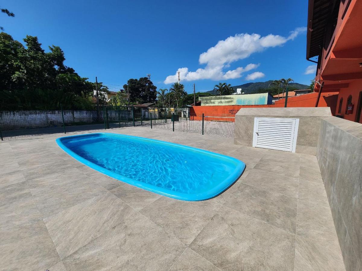 0001.03 - Maranduba - Apto - 2 Dormitorio - 8 Pessoas - 2 Quadras Do Mar - Piscina - Wi-Fi 乌巴图巴 外观 照片